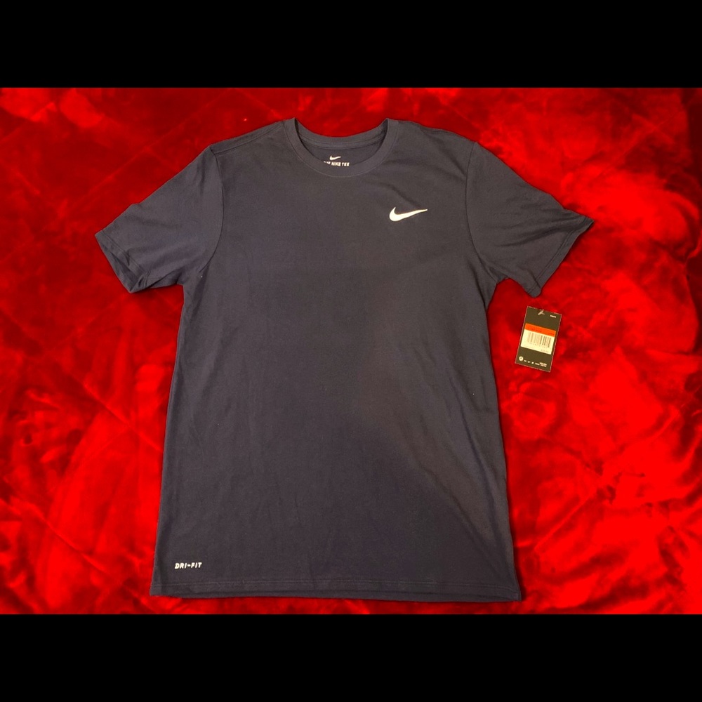 Nike Tee
